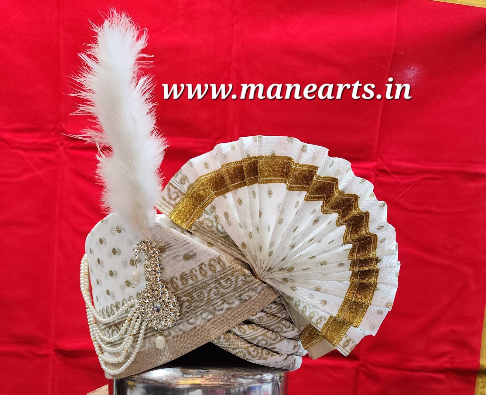 Navar Dev Phetas